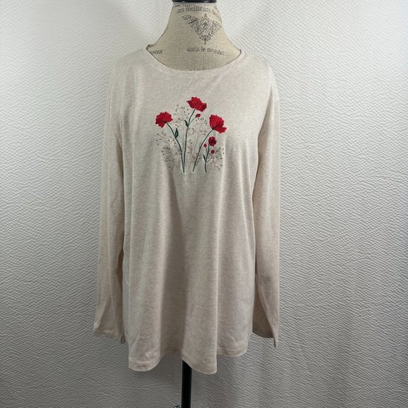 Tops - Long sleeve t shirt beautiful embroidery red flowers and bling scoop neckline